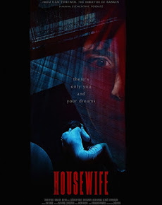 Housewife (2017)