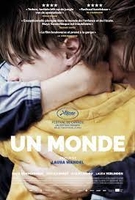 Un monde Aka Playground (2021)